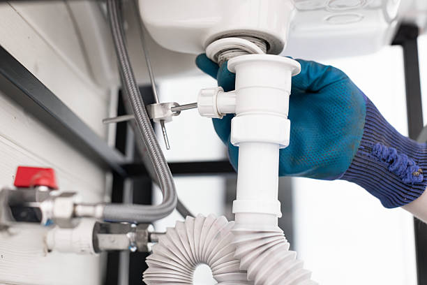 Reliable Emergency Plumber contractor in Weott, CA by Masters Plumbing Service